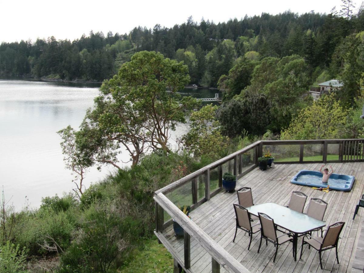 Arbutus Cove Guesthouse Metchosin Exteriér fotografie